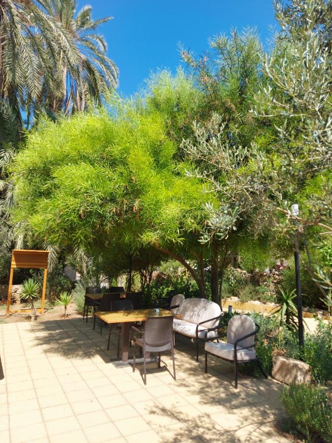 Golden Palms Guest House & Cafe Famagusta  Ngoại thất bức ảnh